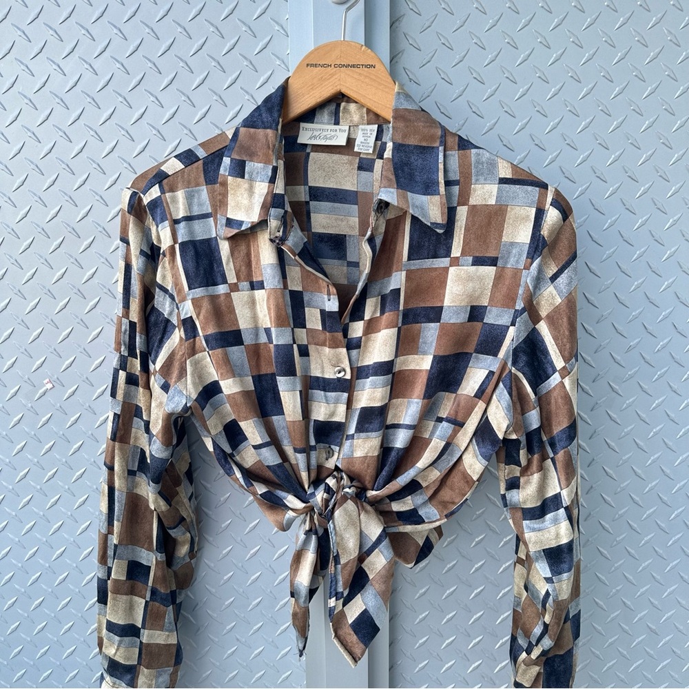 100% silk vintage button up